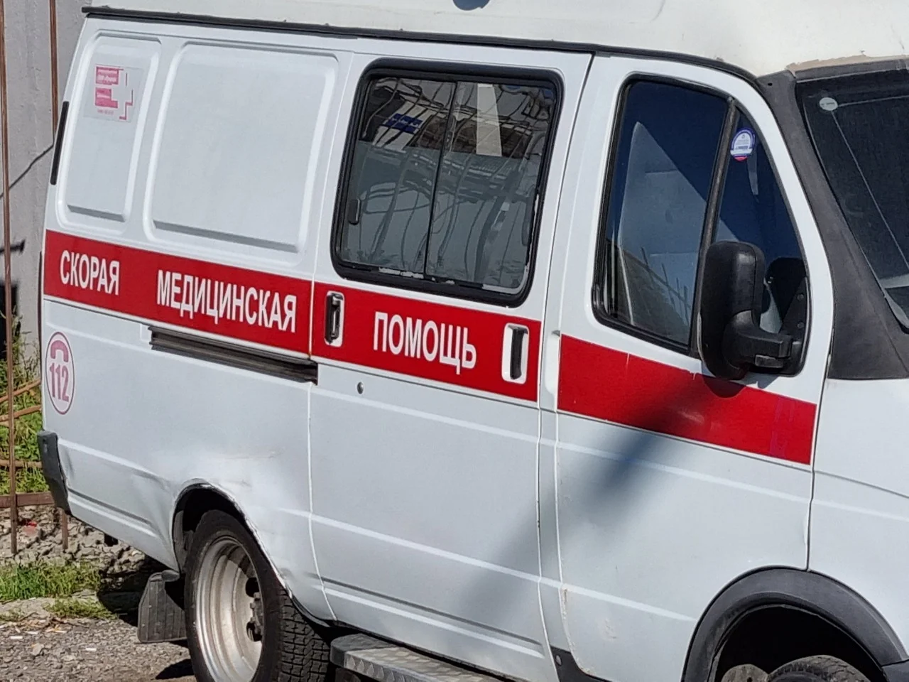 В Волгодонске девушка выпала с балкона многоэтажки